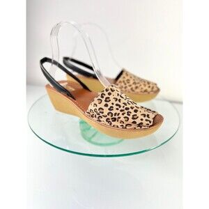 Kenneth Cole Reaction Fine Glass Espadrille Wedge Sandals leopard print